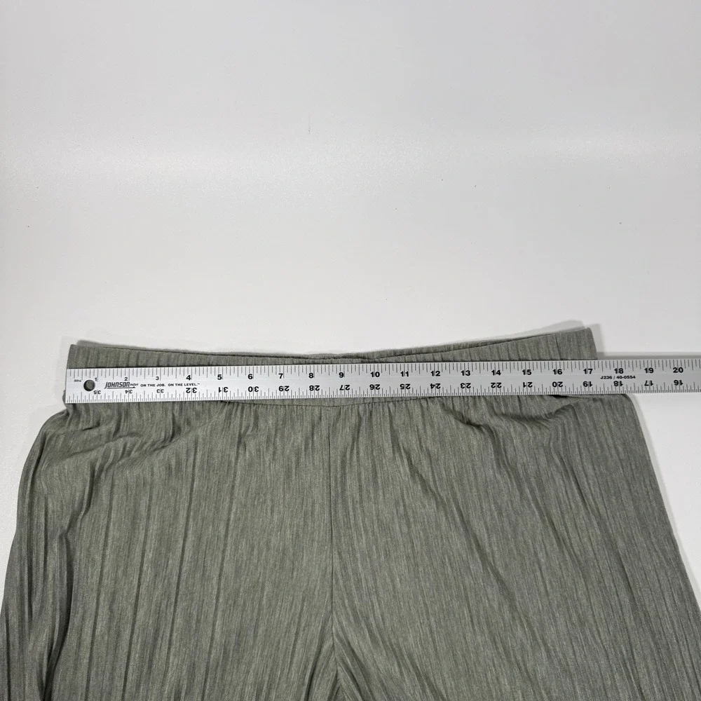 J Jill Pure Jill Pleated Top and Wide Leg Matching Set Sage Green Large Petite - Picture 6 of 12